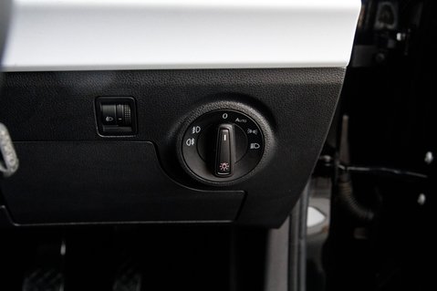 SEAT Ibiza MPI SE 15