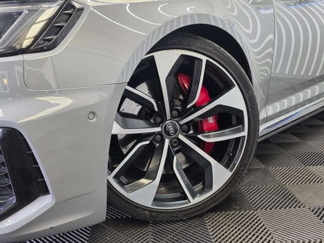 Audi RS4 2.9 TFSI V6 Estate 5dr Petrol Tiptronic quattro Euro 6 (s/s) (450 ps) 9