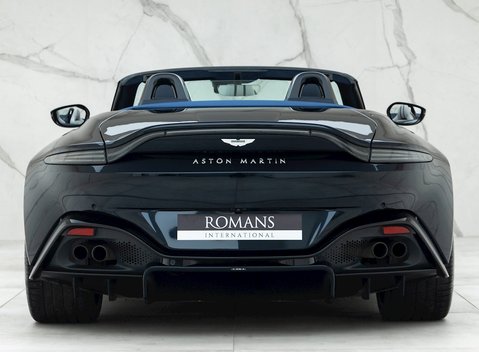 Aston Martin V8 Vantage Roadster 6