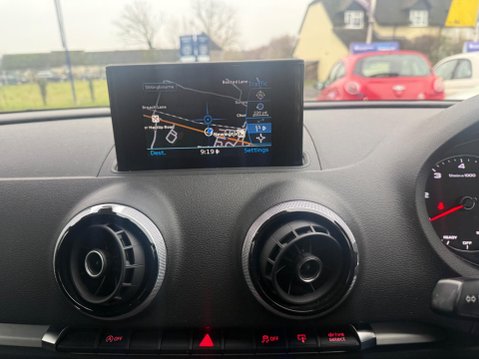 Audi A3 2.0 TDI S line Sportback Euro 6 (s/s) 5dr (Nav) 11