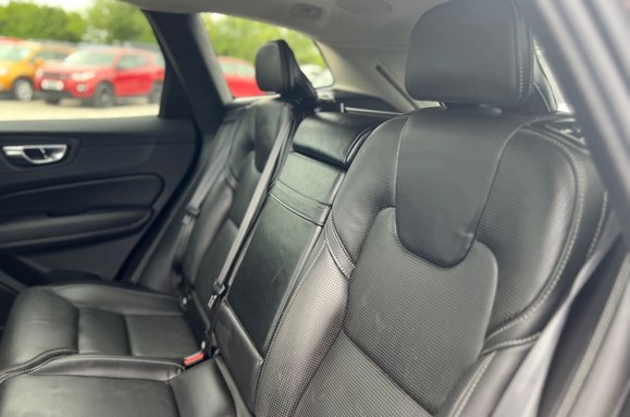Volvo XC60 D5 POWERPULSE INSCRIPTION AWD AUTO 40