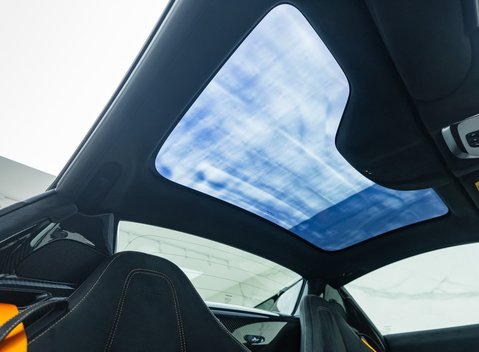 McLaren 765LT Spider 22