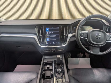 Volvo V60 2.0 V60 Momentum B4 MHEV Auto 5dr 53