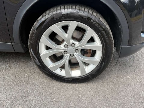 Land Rover Discovery Sport 2.0 Discovery Sport HSE D Auto 4WD 5dr 63
