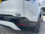 Land Rover Discovery D300 R-Dynamic HSE MHEV Panel Van 23