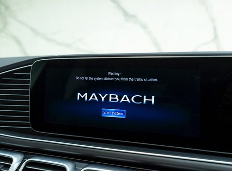 Mercedes-Benz GLS 600 27