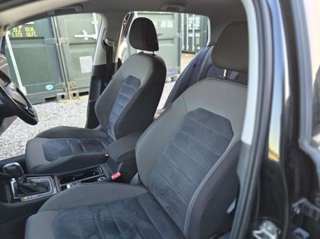 Volkswagen Golf 1.4 TSI BlueMotion Tech S Hatchback 5dr Petrol DSG Euro 6 (s/s) (125 ps) 41