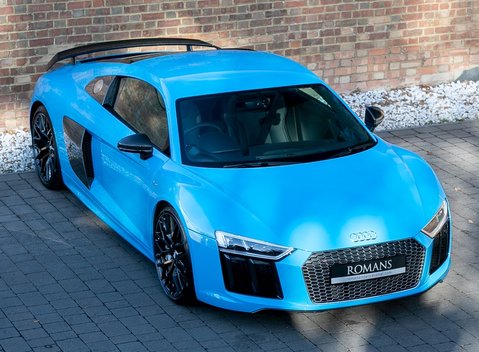 Audi R8 V10 Plus 8