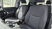Toyota Yaris 1.5 VVT-h Icon Hatchback 5dr Petrol Hybrid E-CVT Euro 6 (s/s) (116 ps) 33