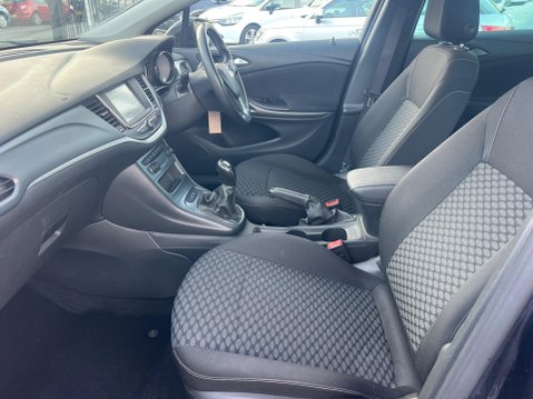 Vauxhall Astra 1.4i Turbo Tech Line Nav Euro 6 (s/s) 5dr 24