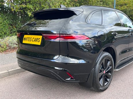 Jaguar F-Pace 2.0 D200 MHEV R-Dynamic Black Auto AWD Euro 6 (s/s) 5dr 58