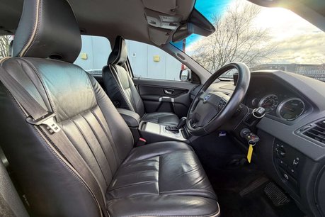 Volvo XC90 2.4 D5 SE SUV 5dr Diesel Geartronic AWD (219 g/km, 200 bhp) 31
