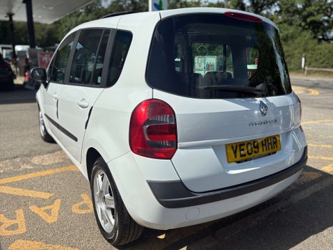 Renault Grand Modus 1.2 TCe Dynamique MPV 5dr Petrol Manual Euro 4 (100 ps) 7