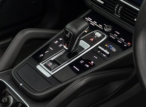 Porsche Cayenne S 22