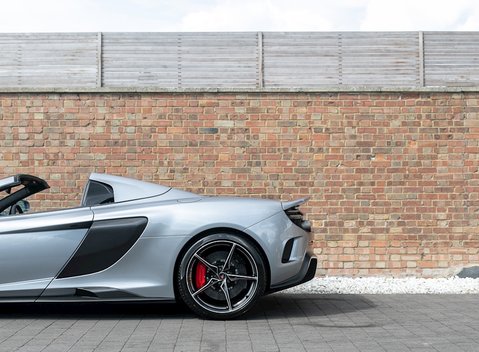 McLaren 675LT Spider 30