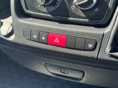 Citroen Relay MWB L2H2 Medium Roof Enterprise 35 Air Con Nav EURO 6 SELECT 31