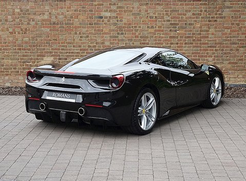 Ferrari 488 GTB 23