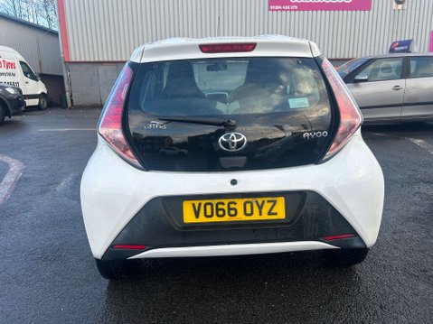 Toyota Aygo 1.0 Aygo X-Play VVT-i 5dr 10