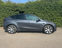 Tesla Model Y (Dual Motor) Long Range SUV 5dr Electric Auto 4WDE (384 bhp) 28