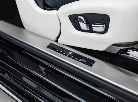 Rolls-Royce Spectre 29