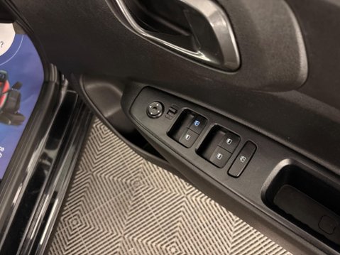 Hyundai i10 1.0 SE Connect Euro 6 (s/s) 5dr 31