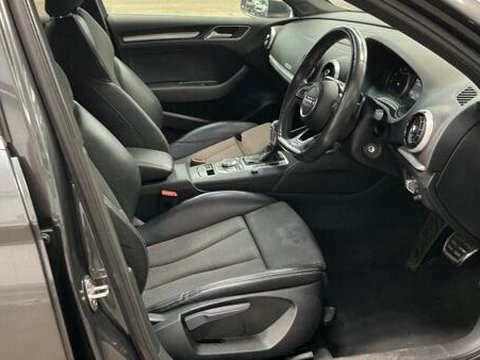 Audi A3 1.5 TFSI CoD 35 S line S Tronic Euro 6 (s/s) 4dr 9