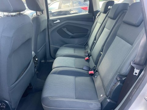 Ford C-Max 1.0T EcoBoost Titanium Euro 5 (s/s) 5dr 29