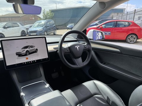 Tesla Model Y (Dual Motor) Long Range SUV 5dr Electric Auto 4WDE (384 bhp) 29