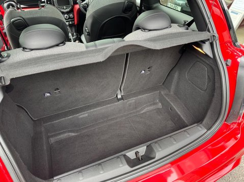 Mini Hatch COOPER S 12
