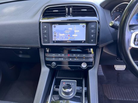 Jaguar F-Pace 2.0 D180 R-Sport Auto AWD Euro 6 (s/s) 5dr 86