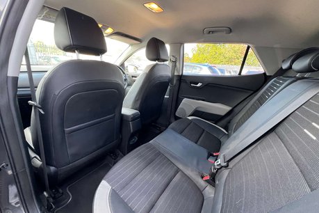 Kia Stonic 1.6 CRDi 3 SUV 5dr Diesel Manual Euro 6 (s/s) (113 bhp) 37