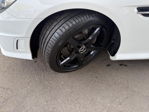 Mercedes-Benz SLK 1.8 SLK200 AMG Sport G-Tronic+ Euro 5 (s/s) 2dr 19