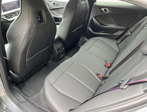 BMW 1 Series 2.0 M135i xDrive Auto 4WD 5dr 43
