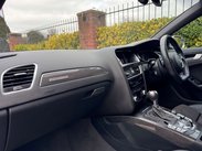 Audi RS4 4.2 RS 4 FSI Quattro Auto 4WD 5dr 55