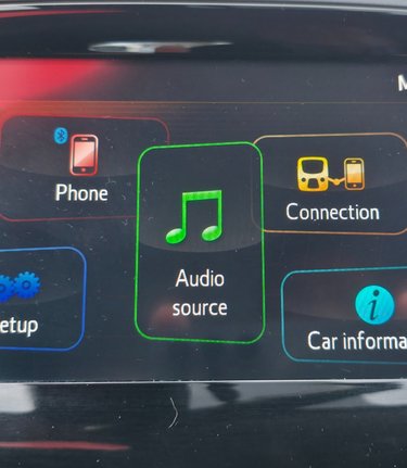 Toyota Aygo 1.0 VVT-I X-PLAY TSS LOOK! JUST 27000 MILES! LOW INSURANCE! 3