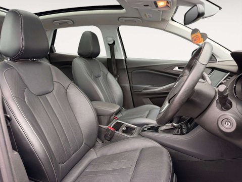 Vauxhall Grandland X 1.2 Grandland X Elite Nav T S/S Auto 5dr 9