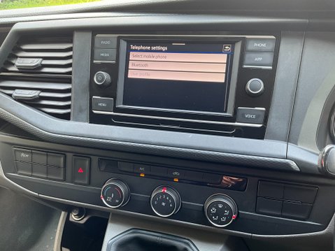 Volkswagen Transporter T28 TDI P/V STARTLINE 22