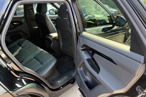 Land Rover Range Rover Evoque DYNAMIC SE 30