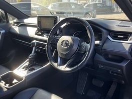 Toyota Rav4 2.5 RAV4 Dynamic HEV 4x2 CVT 5dr 18