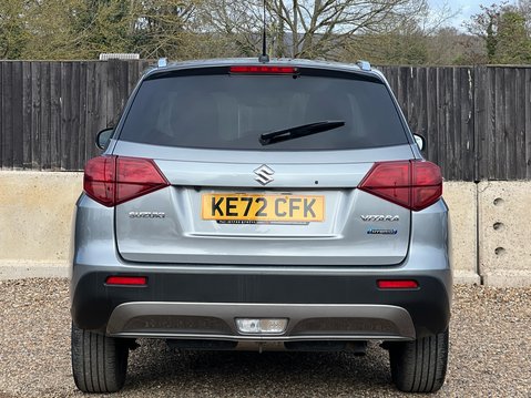 Suzuki Vitara SZ-T 8