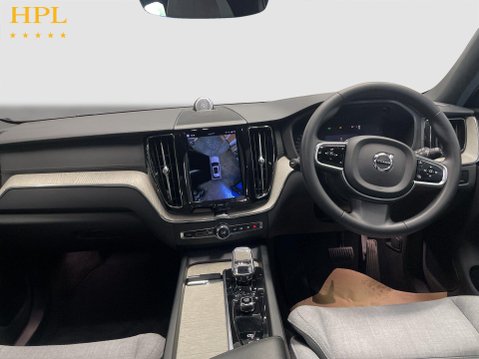 Volvo XC60 2.0h T8 Recharge 18.8kWh Ultimate Dark SUV 5dr Petrol Plug-in Hybrid Auto A 19
