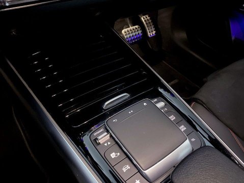 Mercedes-Benz EQA EQA 250+ 70.5kWh AMG Line SUV 5dr Electric Auto (190 ps) Cruise Control - 16