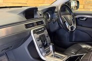 Volvo XC70 3.0 T6 SE Lux Estate 5dr Petrol Geartronic AWD Euro 5 (304 ps) 10