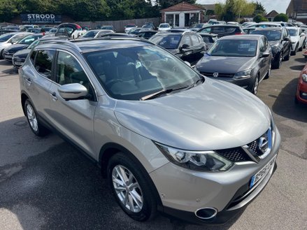 Nissan Qashqai 1.2 DIG-T Tekna XTRON 2WD Euro 6 (s/s) 5dr
