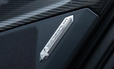 Lamborghini Aventador SVJ LP 770-4 ROADSTER 28