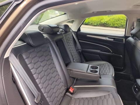 Ford Mondeo 2.0 Mondeo Vignale TDCi Auto 4dr 27