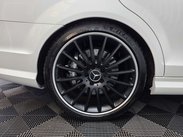 Mercedes-Benz C Class 6.3 C63 V8 AMG Saloon 4dr Petrol SpdS MCT Euro 5 (457 ps) 29