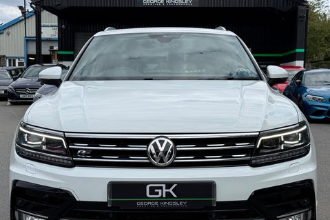 Volkswagen Tiguan R LINE TDI BMT 4MOTION DSG - PAN ROOF - APPLE CAR PLAY -ADAPTIVE CRUISE 13