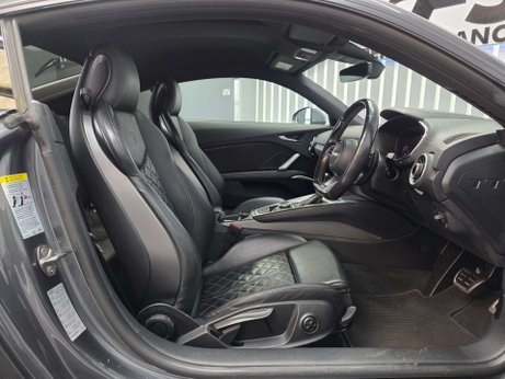 Audi TT 2.0 TFSI Coupe 3dr Petrol S Tronic quattro Euro 6 (s/s) (310 ps) 32