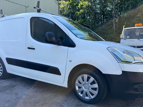 Citroen Berlingo 1.6 HDi 625 LX Panel Van 5dr Diesel Manual L1 (Euro 5) (133 g/km, 75 bhp)